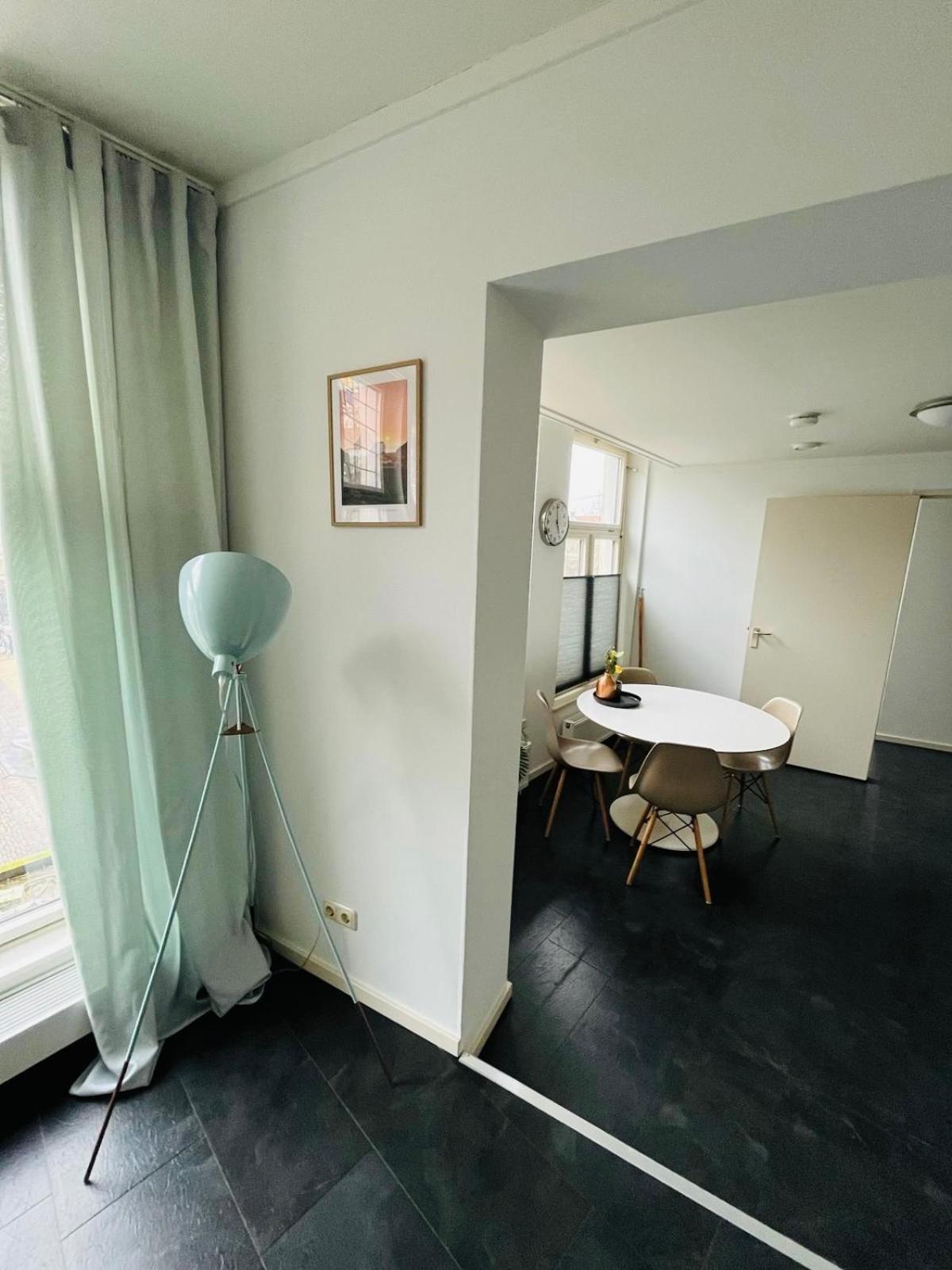 Aparthotel Le Provence Sneek Bagian luar foto